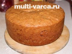 Gâteau au miel dans une mijoteuse: recettes simples pour de délicieux gâteaux Gâteau au miel et à la crème sure dans une mijoteuse