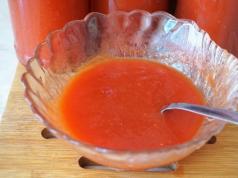 Do-it-yourself tomato ketchup: step-by-step recipes for preparing it for the winter