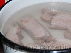सूअर का मांस पसलियों से क्या सूप बनाया जा सकता है