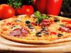 इटालियन पिज़्ज़ा के लिए पतला आटा: शेफ की एक क्लासिक रेसिपी
