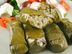 How to cook dolma from fresh and salted (pickled) grape leaves